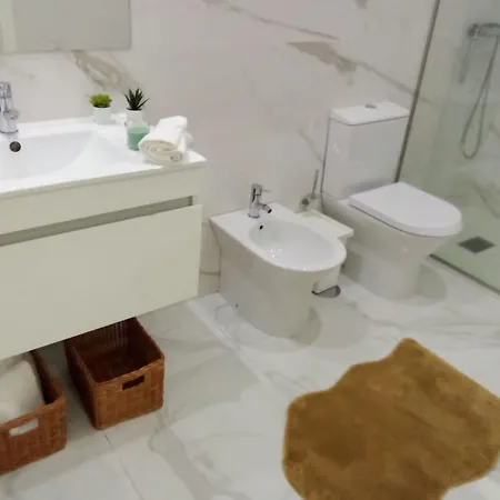 Ground Floor Terrace Flat By Porto Apartmán São Mamede de Infesta